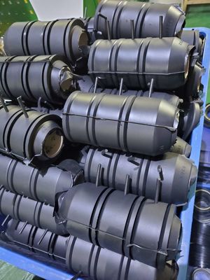 স্বনির্ধারিত আকারের তেলক্ষেত্রের ডাউনহোল স্যাবিং সরঞ্জামগুলির জন্য উচ্চ চাপ 10,000 পিএসআই স্টিল কোর স্যাব কাপ