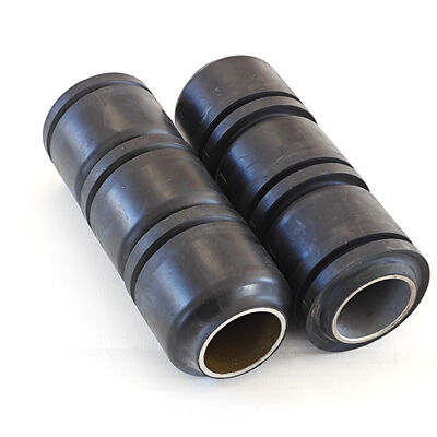 তেলক্ষেত্রের অপারেশনের জন্য TA স্টাইলের রাবার স্যাব কাপগুলি 10,000 PSI পর্যন্ত চাপ, নাইট্রিল (এনবিআর), এইচএনবিআর, এফকেএম উপকরণ এবং 70 - 90 শোর এ কঠোরতা সহ