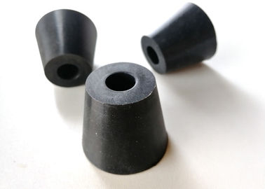 কালো সাদা বা নির্ধারিত রঙের রাবার বং stopper কাস্টম আকার জলরোধী 40-80 শোর একটি কঠোরতা